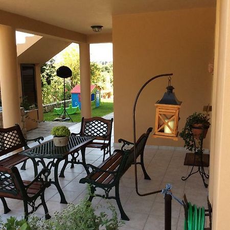 Menegata Garden Home أرغوستولي المظهر الخارجي الصورة